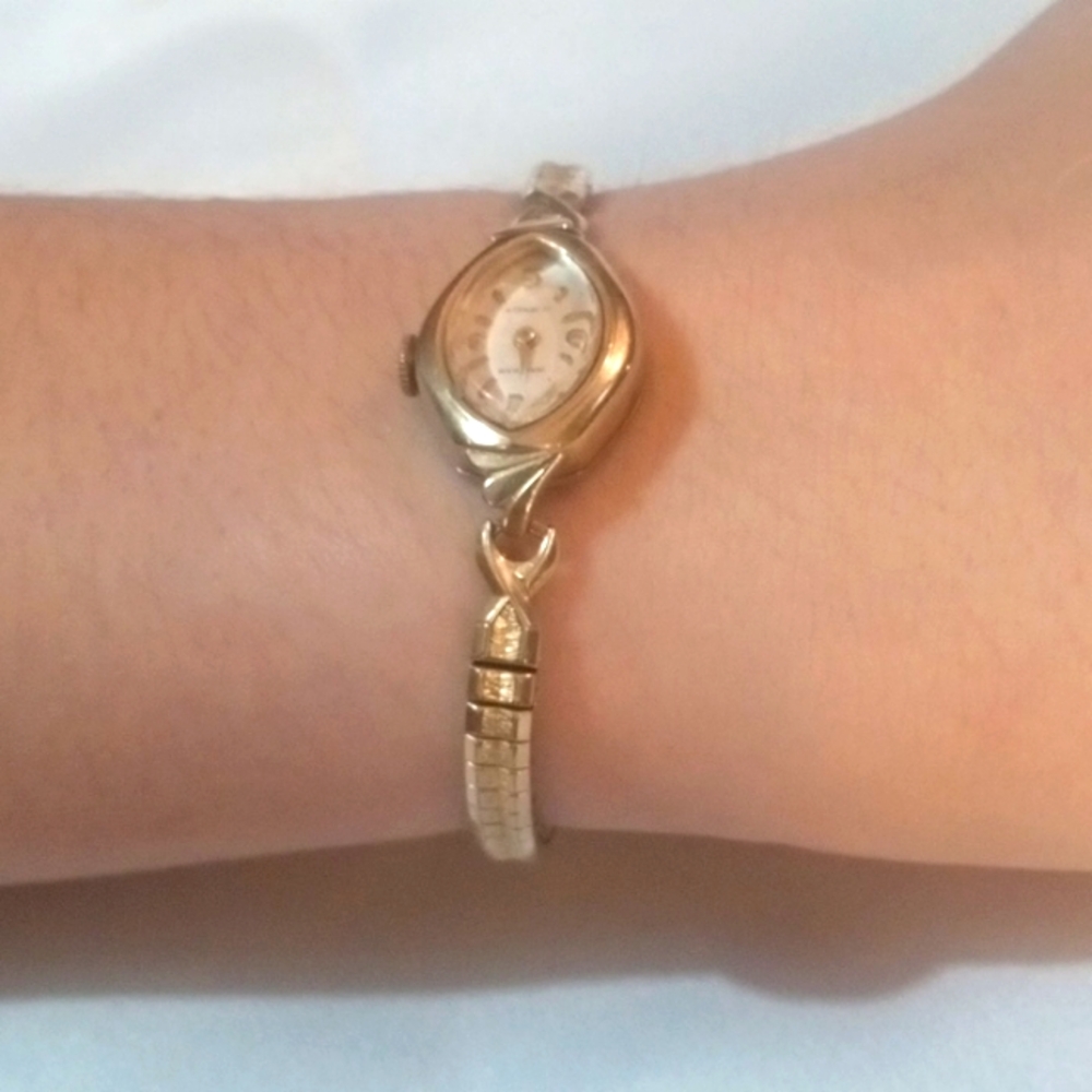 Waltham jewels vintage watch